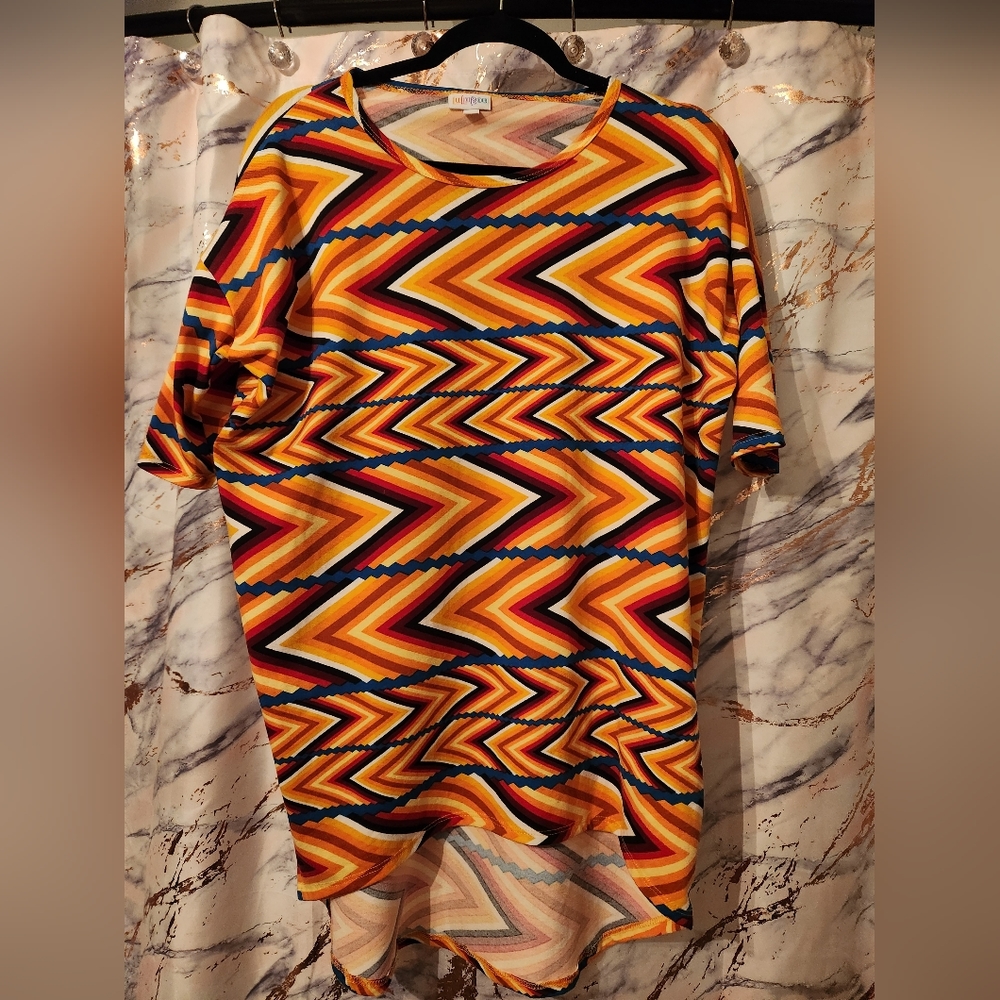 LulaRoe Long Shirt